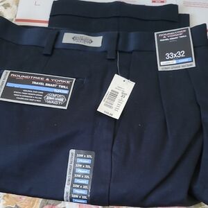 Roundtree & Yorke Men's Dark Blue Chinos